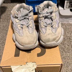 Yeezy Adidas Kids Light Gray Sneakers